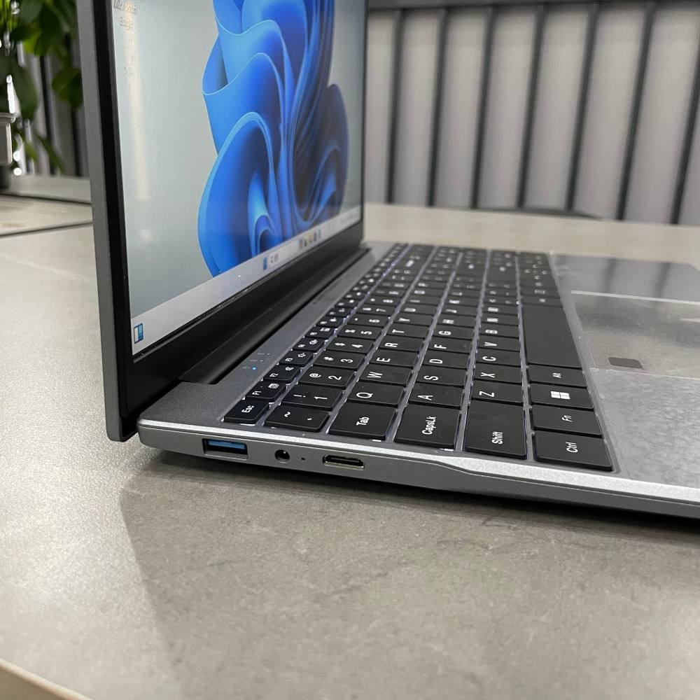 Core i7 Laptop | 16GB RAM | 512GB SSD