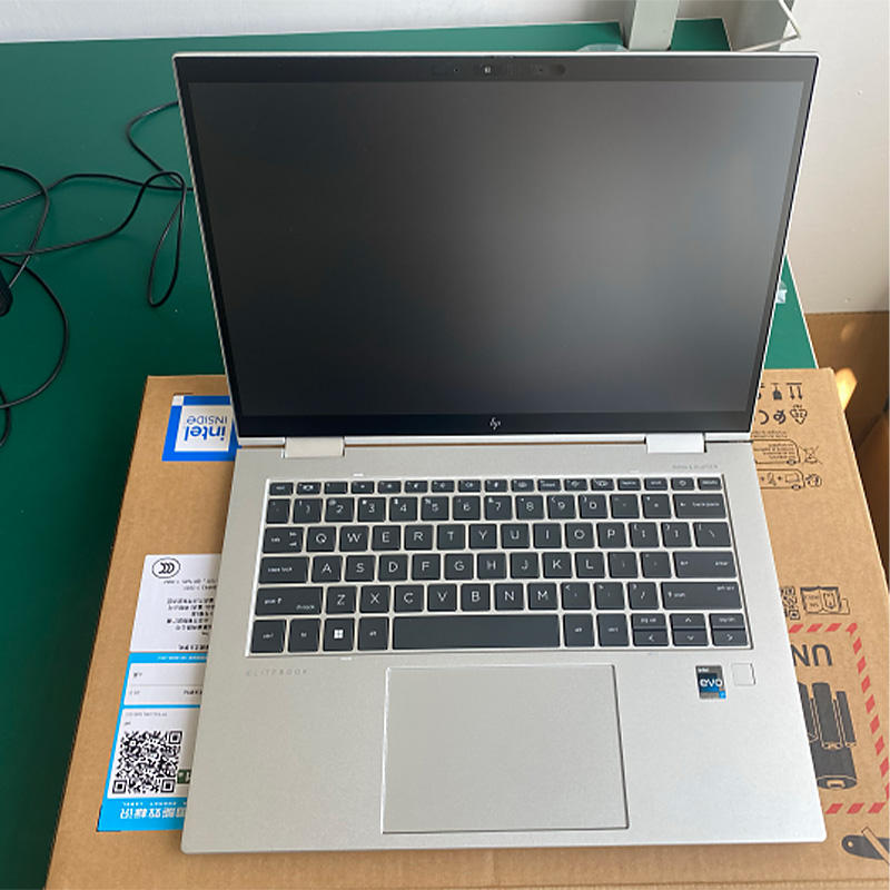 HP EliteBook x360 1040 G8 i7 32GB 1TB