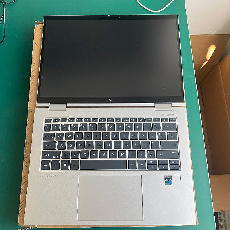 HP EliteBook x360 1040 G8 i7 32GB 1TB